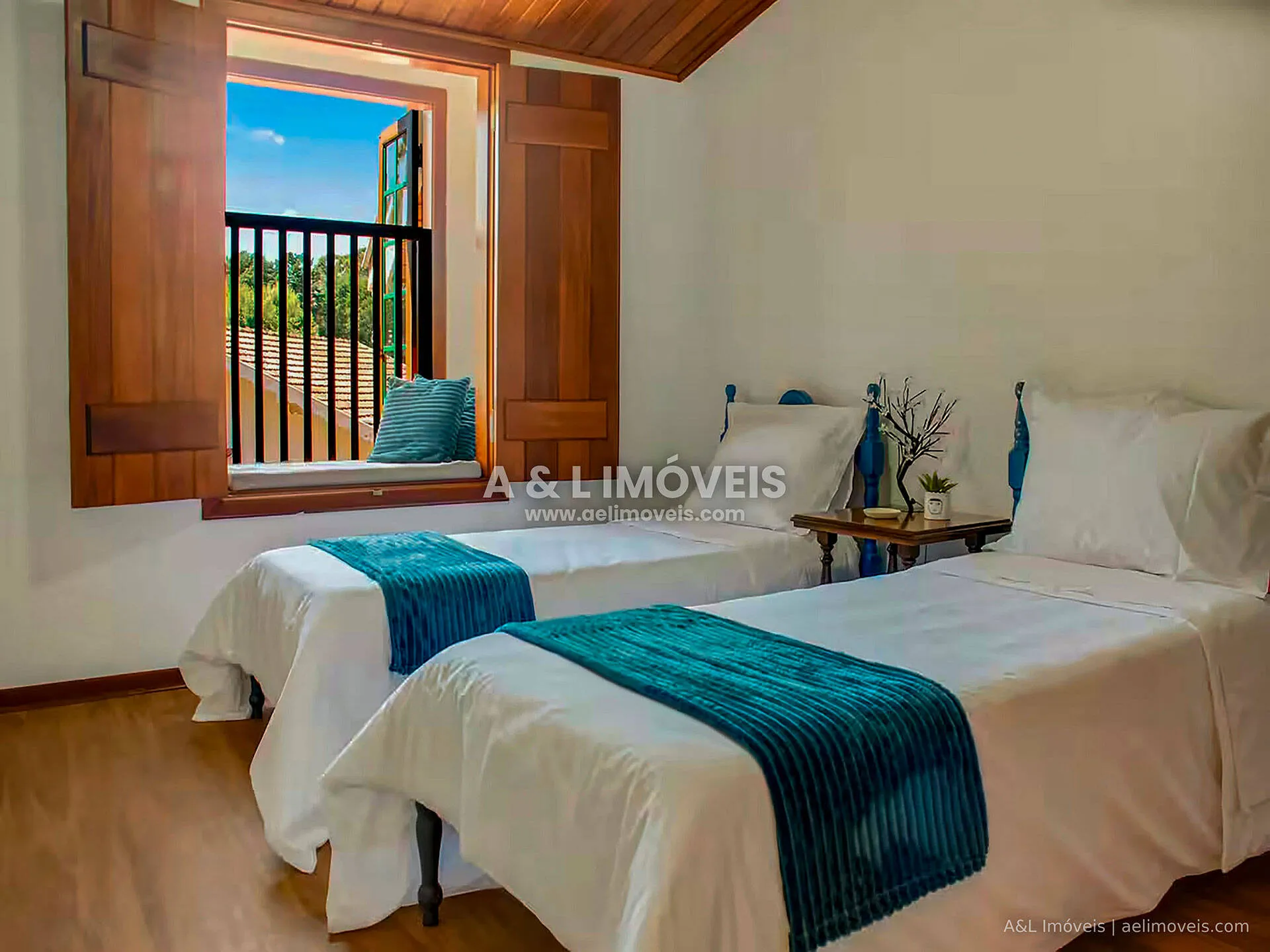 Imagem Cobertura Duplex à Venda | Capivari, Campos do Jordão - 3 Suítes e Lareira
