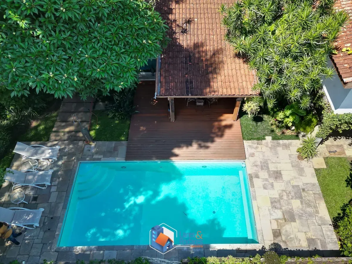 Imagem Casa para venda em Cidade Jardim com 4 quartos, sendo 1 suíte, 490m²