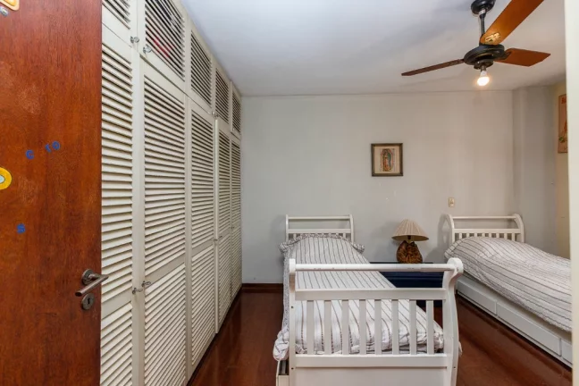 Imagem Apartamento à venda em São Paulo, Moema, com 3 quartos, 210m2