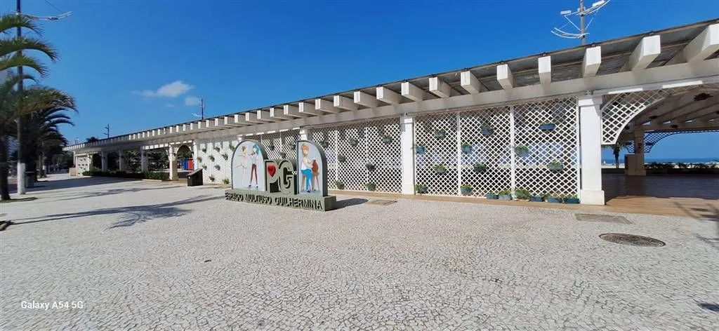 Imagem Apartamento à Venda em Guilhermina, Praia Grande - SP