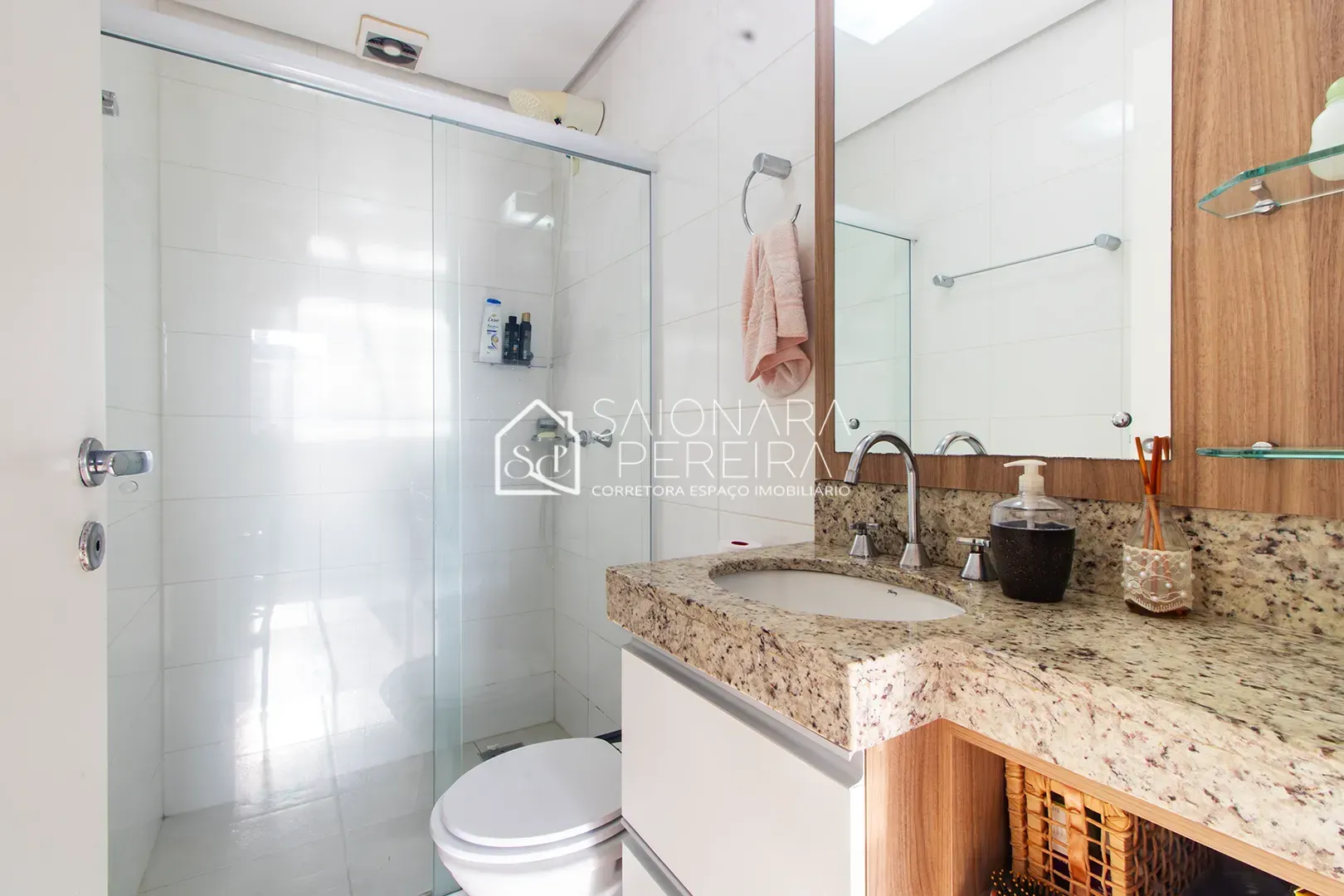 Imagem Apartamento à venda no bairro Campinas, São José - 2 dormitórios com varanda gourmet