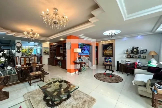 Apartamento à Venda - Copacabana, 2 Quartos, 145 m2