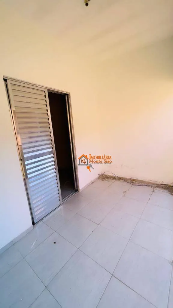 Imagem Sobrado com 3 dormitórios à venda por R$ 300.000,00 - Vila Nova União - Guarulhos/SP