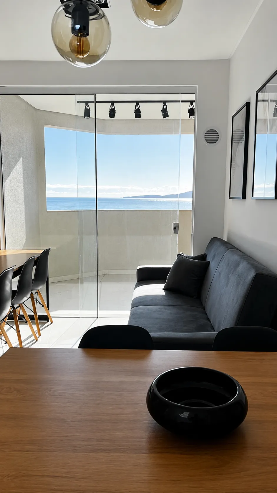 Imagem Apartamento com vista para o mar à venda com 70m2 por R$ 1.500.000,00