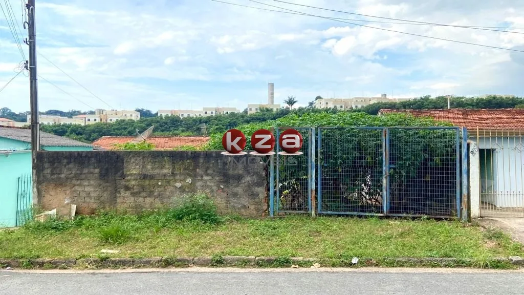 Foto do imóvel Oportunidade única: Terreno comercial à venda em Valinhos-SP, Parque das Colinas, com 300,00 m² de área