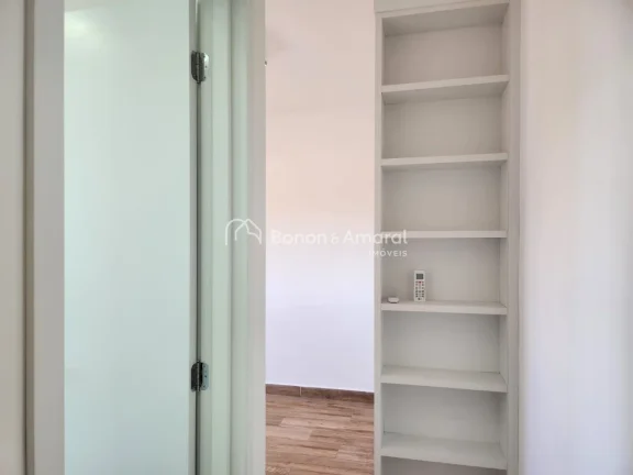 Imagem Recém-entregue, mobiliado, com planta moderna e excelente aproveitamento dos espaços. O living par...