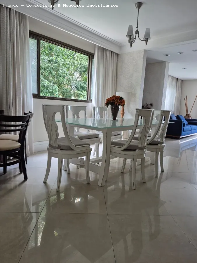 Apartamento para Venda em Guarujá, Pitangueiras, 5 dormitórios, 2 suítes, 4 banheiros, 2 vagas