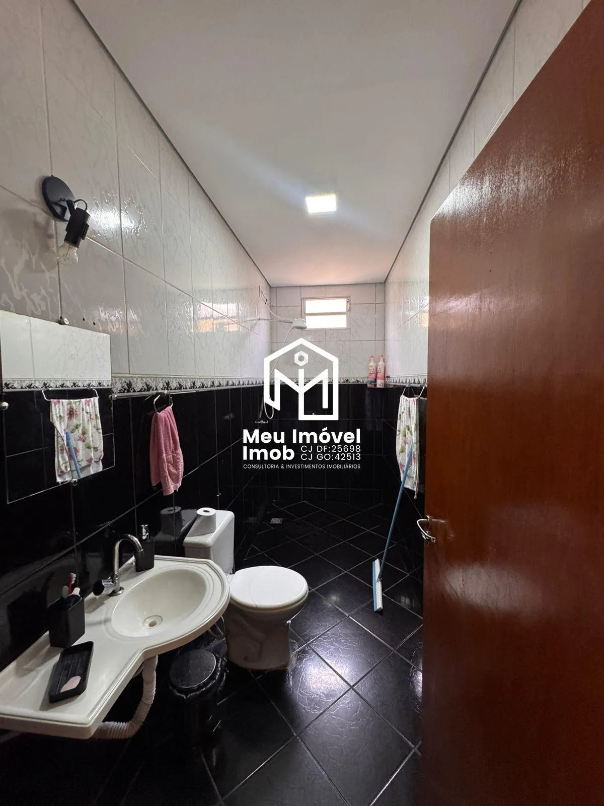 Imagem Res. Vale Park Way Casa 3 Quartos 1 Suíte 3 Vagas 280m²