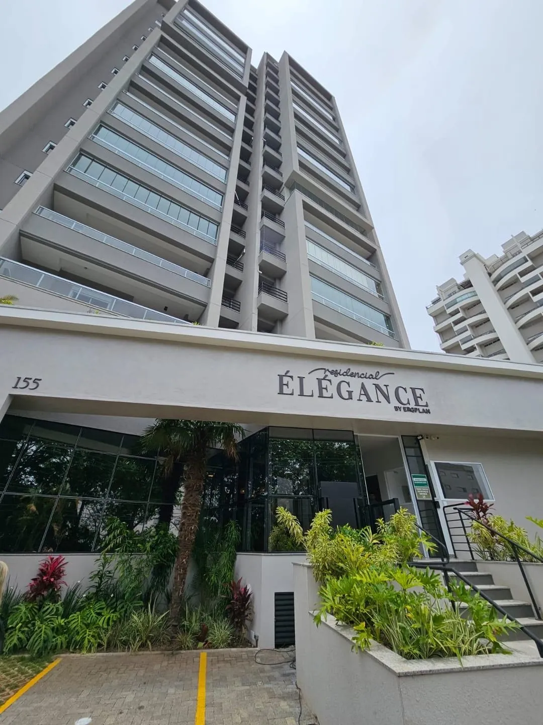 Foto do imóvel Apartamento Sofisticado com Vista para a Serra da Mantiqueira - 112m²