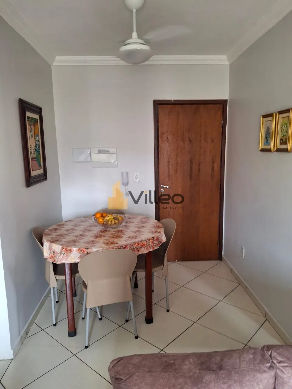 Imagem Descubra seu novo lar neste charmoso apartamento de 57 m², localizado no 3º andar do Edifício Can...