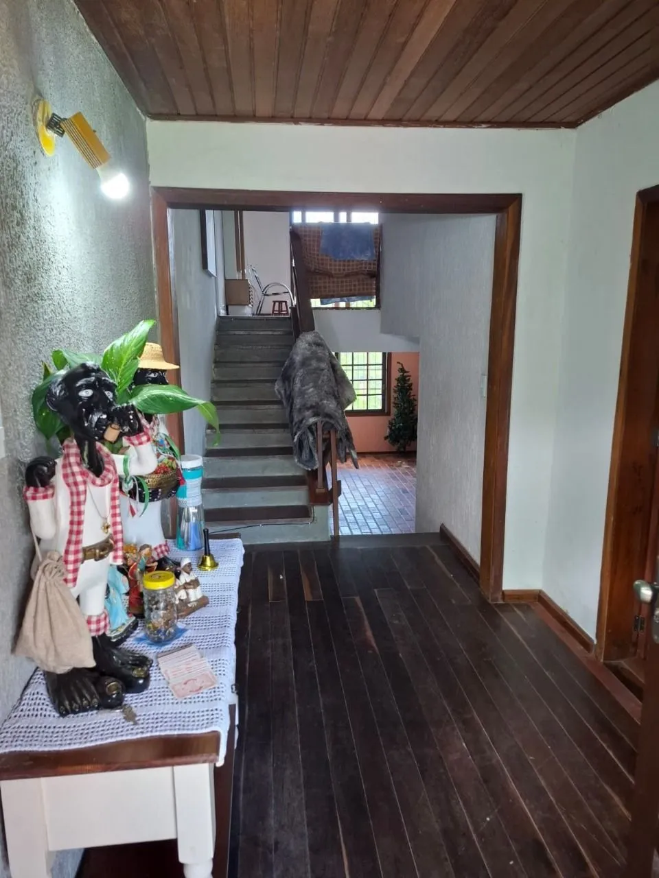 Imagem Casa com Excelente Localização - Próxima à Avenida Edgar Pires de Castro.