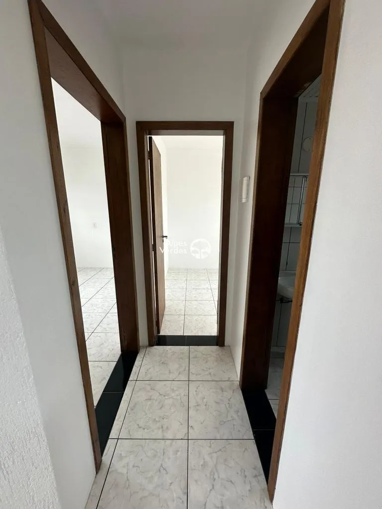 Imagem Vende-se Apartamento 301 + Box - Localizado no Residencial Londres 67,37 m2