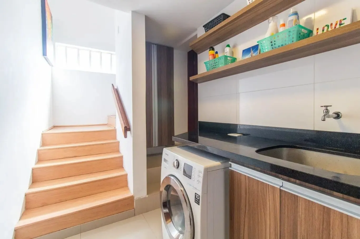 Imagem Casa de 3 dormitórios com 90m² à venda no Bairro Medianeira