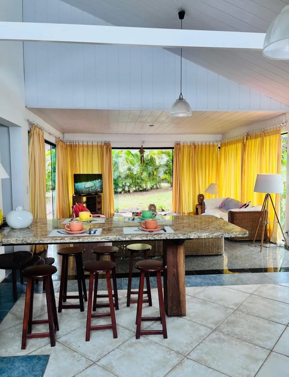 Imagem Casa no condomínio Real Residence para venda com 3 quartos, sendo 1 suíte, 153m2