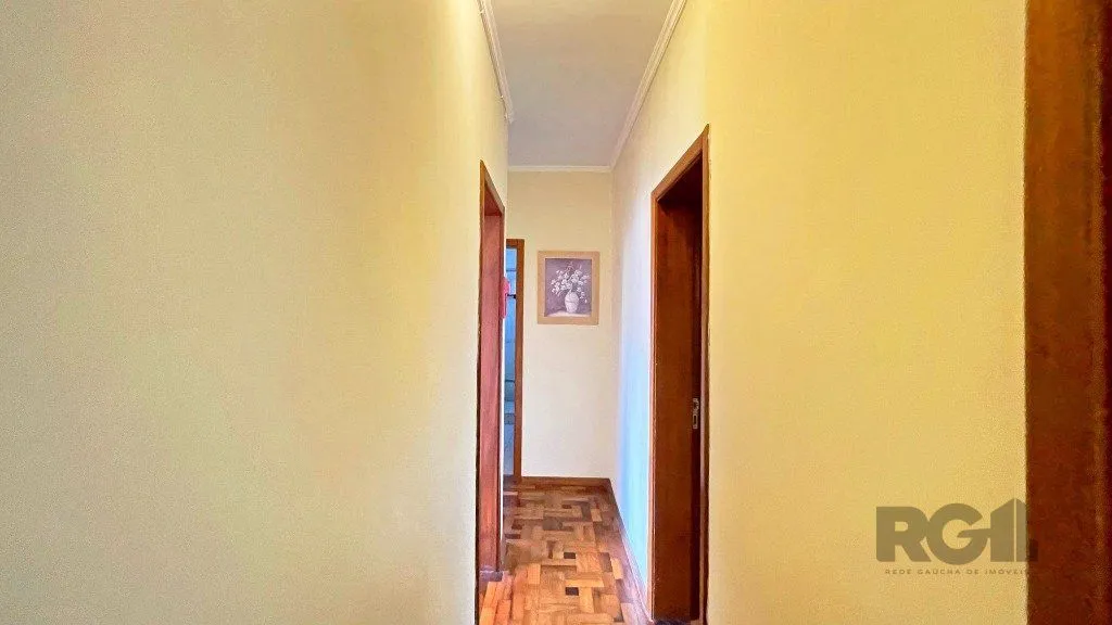 Imagem Casa 4 Dormitórios Bairro Gloria