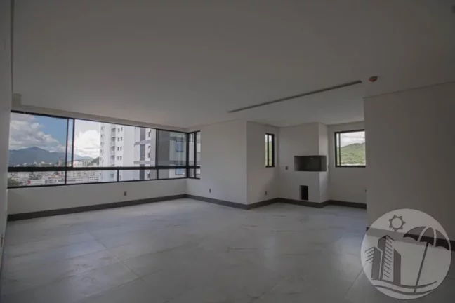 Foto do imóvel Apartamento com 3 Suítes e 2 Vagas alto padrão na 2a quadra em Rua 1131