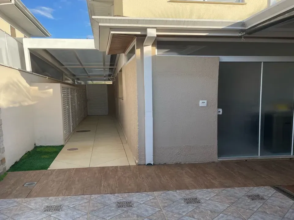 Imagem Casa de Condomínio com 3 Quartos à Venda, 120 m² em Jardim Shangai - Jundiaí