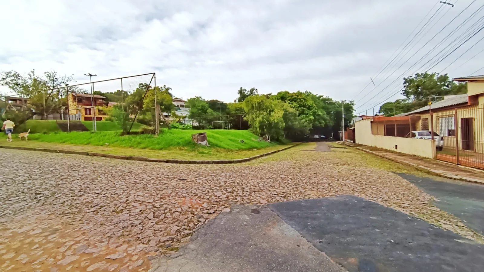 Imagem Terreno no bairro Jardim Sabará em Porto Alegre