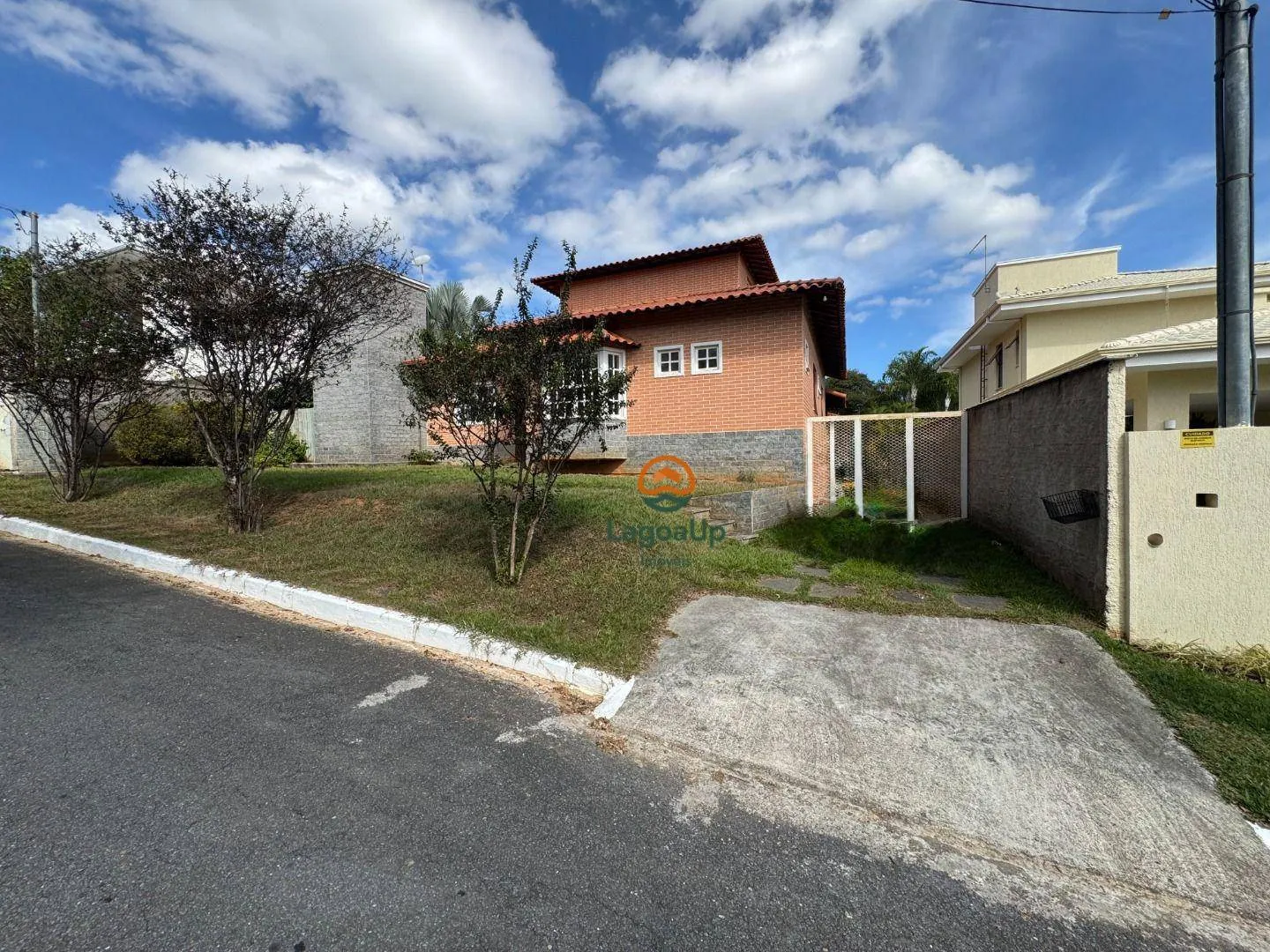 Imagem Casa com 4 dormitórios à venda, 301 m² por R$ 1.390.000 - Condomínio Pontal da Liberdade - Lagoa Santa/MG