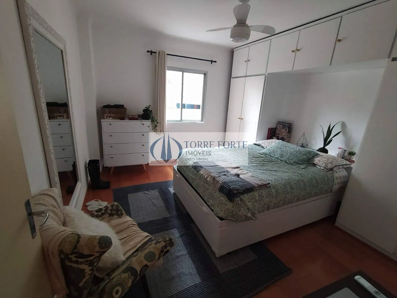 Imagem Ótimo apartamento com 55 m², 1 dormitório, 2 banheiros, 1 vaga de garagem