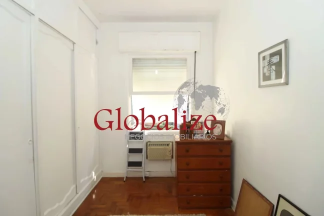 Imagem Apartamento 3 dormitórios com dependência completa e vaga no Boqueirão em Santos por R$855.000,00