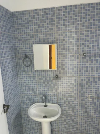 Imagem Sala comercial para locação em Sorocaba-SP, no Jardim Maria Antônia Prado. 20m², 1 sala, 1 banheiro, 5 vagas de garagem.