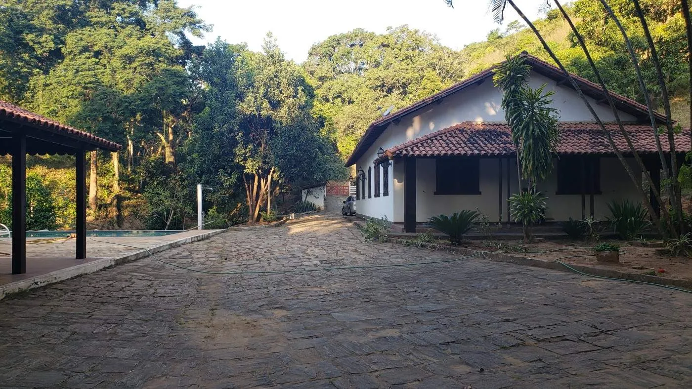 Imagem Sítio para Venda em Três Rios / RJ no bairro Bemposta