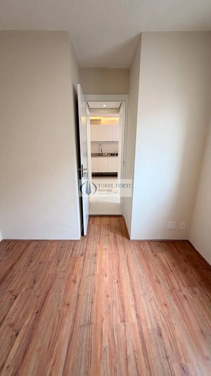 Imagem Lindo Apartamento com 2 dormitorios sem vaga na Vila Ema