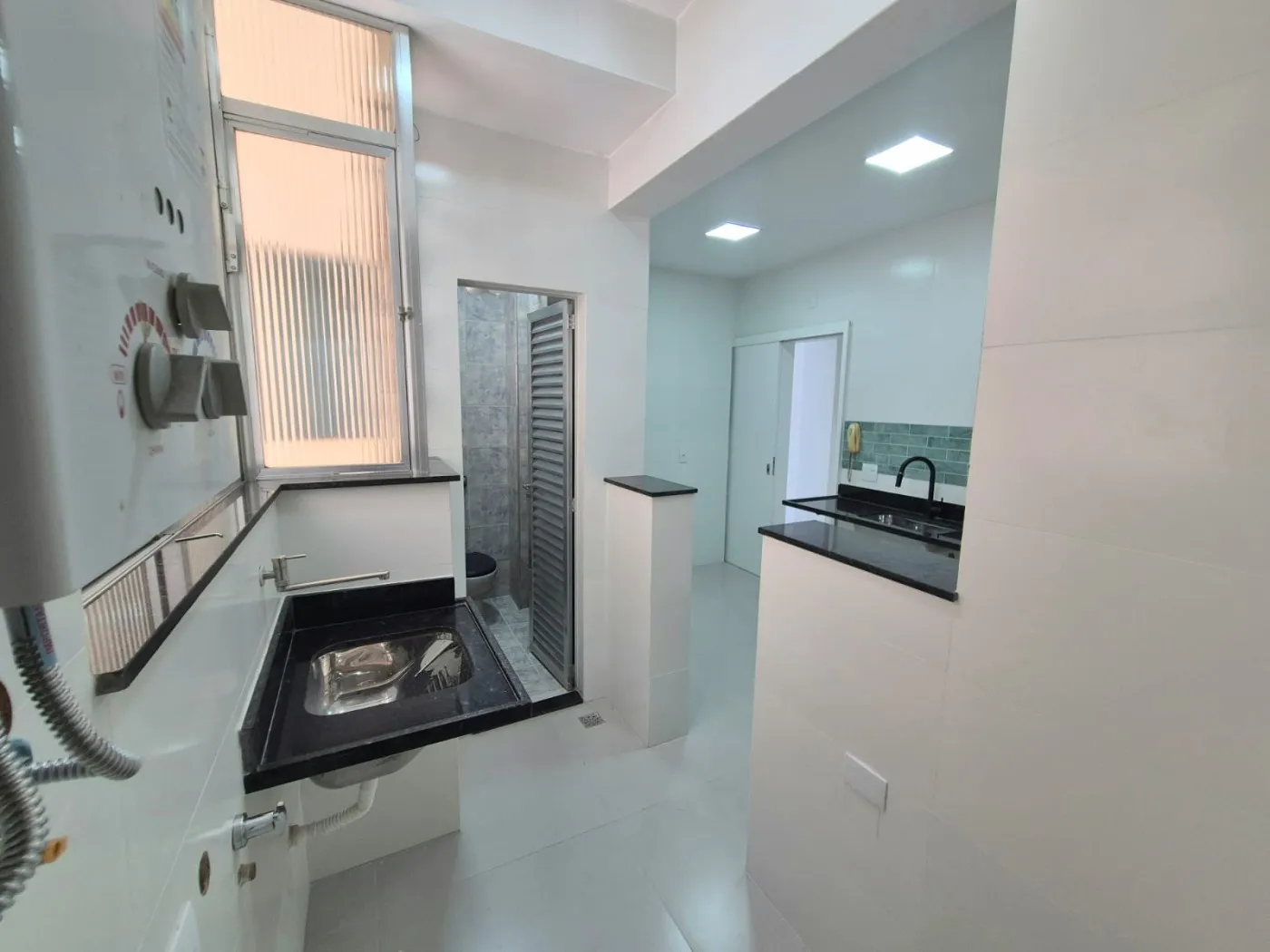 Imagem Apartamento para Venda em Rio de Janeiro, Botafogo, 3 dormitórios, 1 suíte, 2 banheiros, 1 vaga