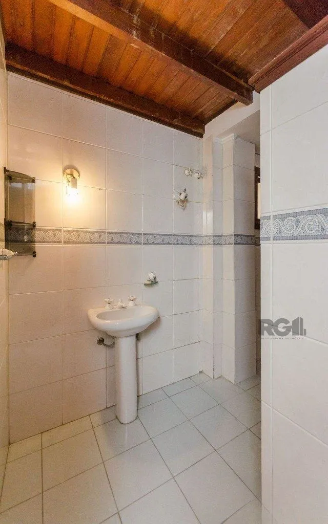 Imagem Ótima cobertura de 200 m² com 2 dormitórios e 1 vaga de garagem.