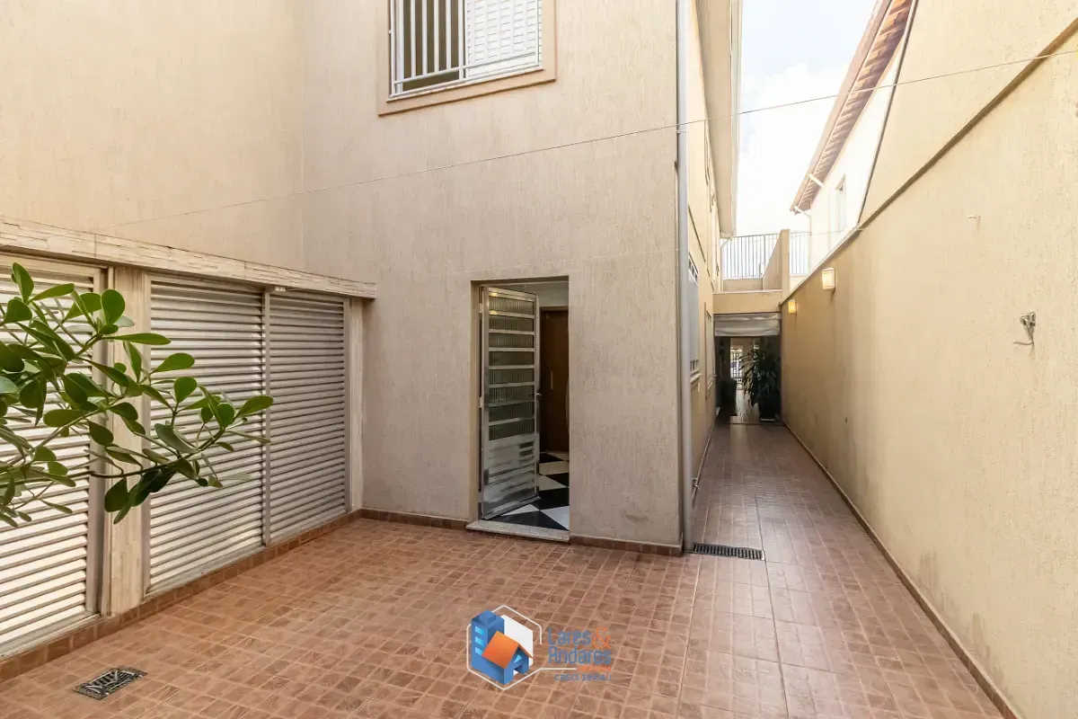 Imagem Sobrado para venda em Jardim Santa Cruz (Sacomã) com 3 quartos, sendo 1 suíte, 140m²