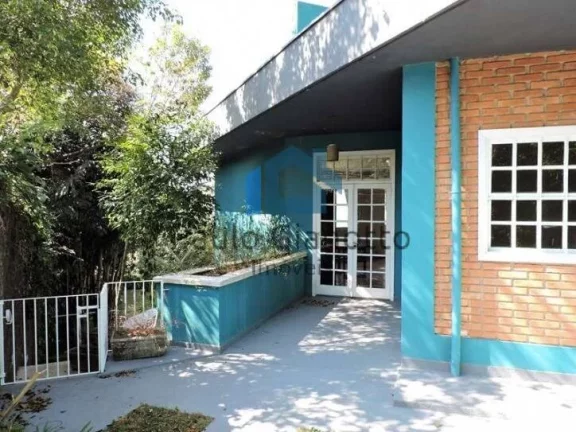 Imagem Casa de Alto Padrão, Venda ou Locação, Granja Viana!