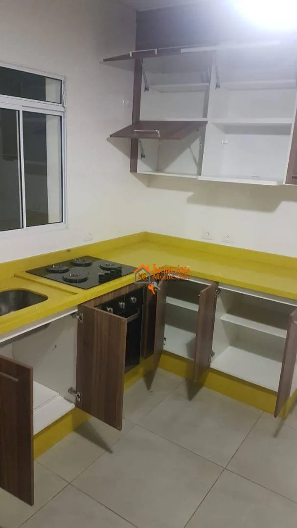 Imagem Sobrado com 3 dormitórios à venda, 200 m² por R$ 550.000,00 - Vila Carmela II - Guarulhos/SP