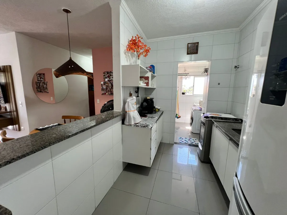 Imagem Apartamento para venda em Vila Galvão com 3 quartos, sendo 1 suíte, 70m2
