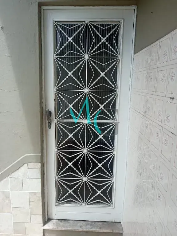 Imagem Sobrado com 2 dormitórios à venda, 80 m² por R$ 160.000,00 - Campo Grande - Rio de Janeiro/RJ