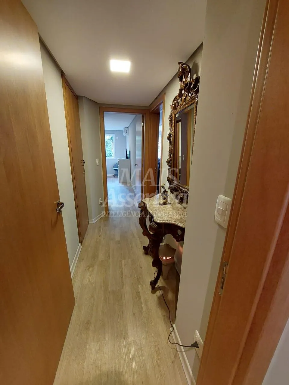 Imagem Excelente apartamento mobiliado à venda em Gramado/RS - 2 suítes