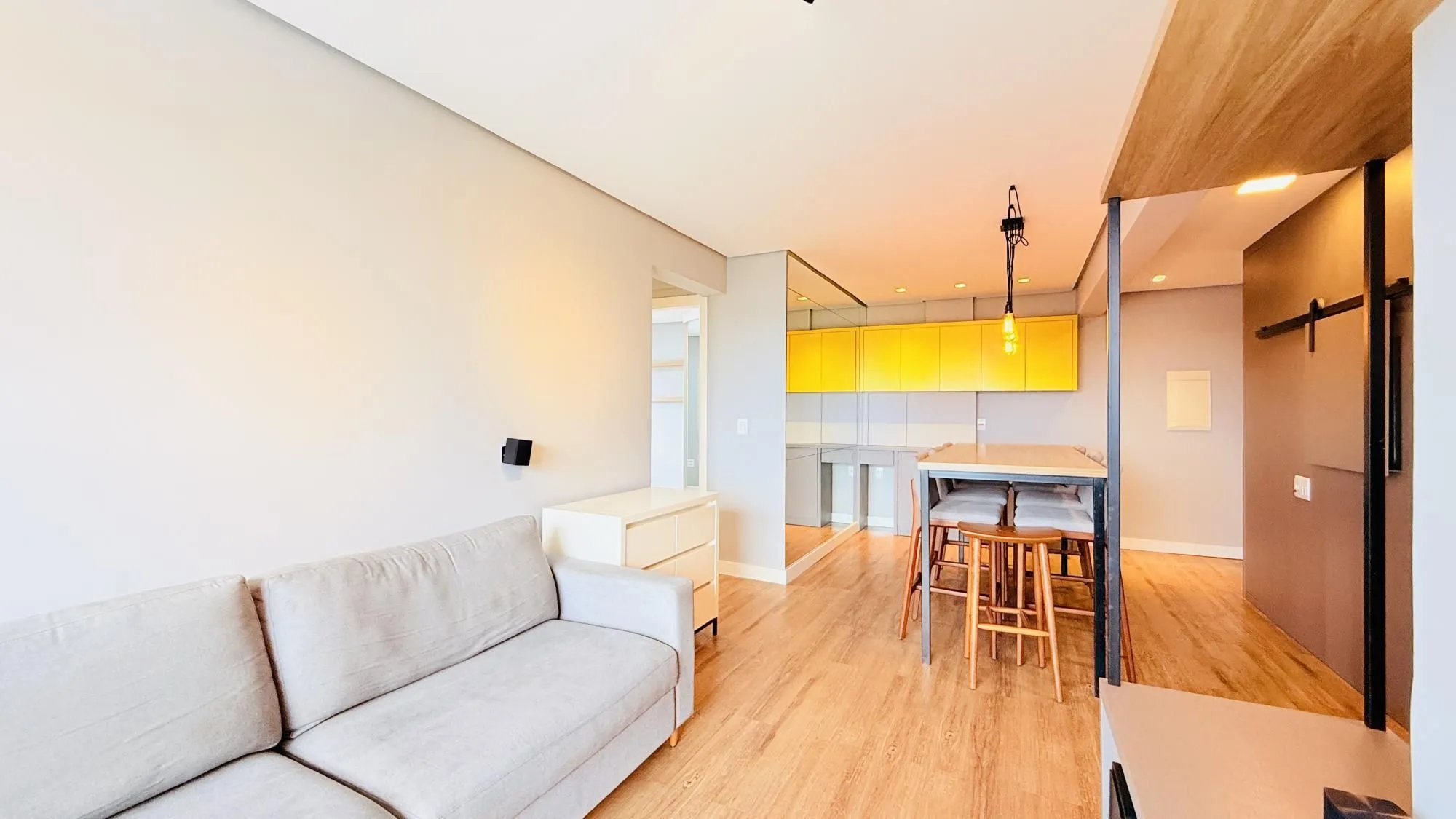 Imagem Apartamento para comprar com 2 dormitórios sendo 1 suíte
