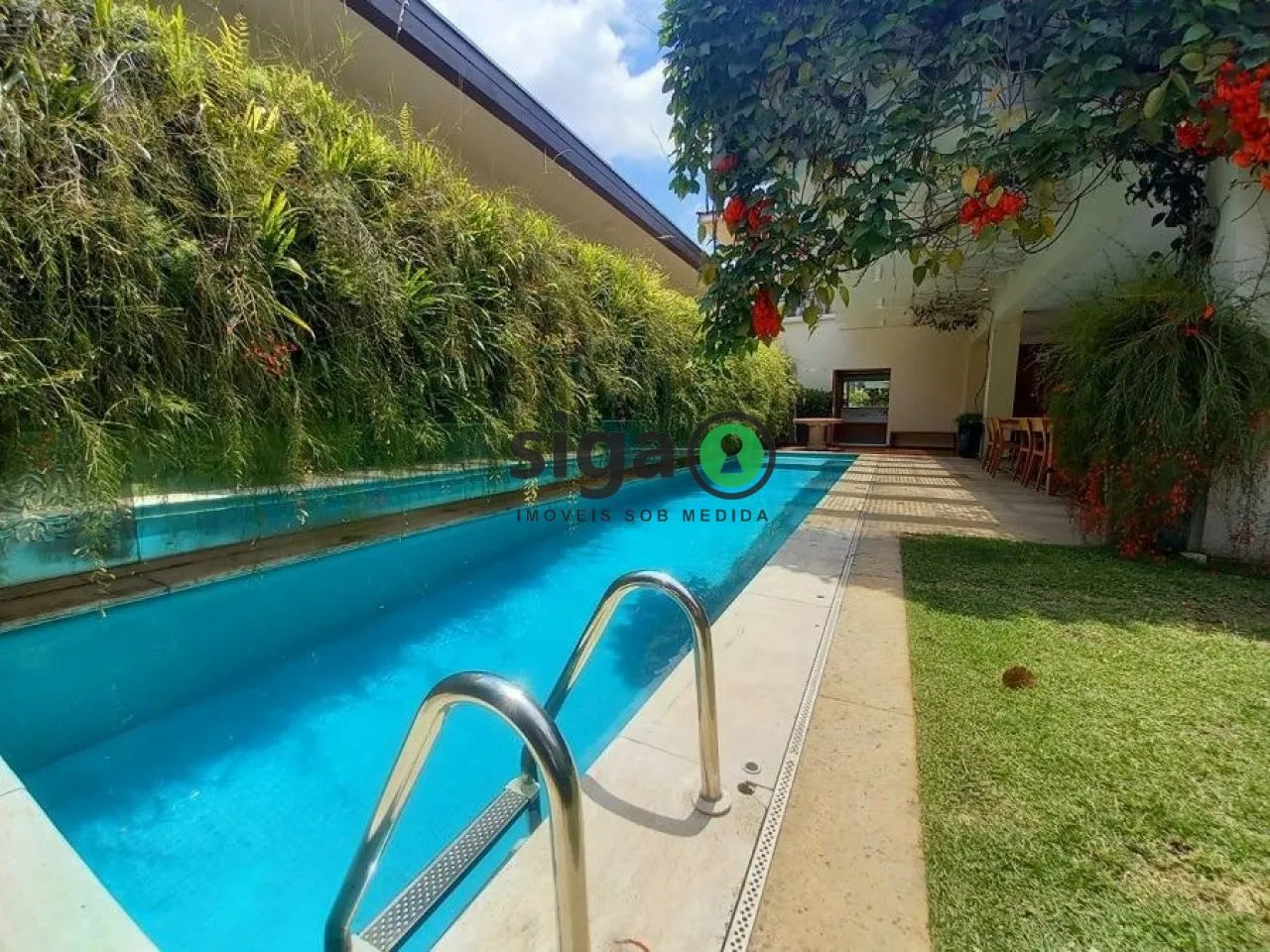 Imagem Casa em Condomínio a venda na Cidade Jardim com 4 quartos