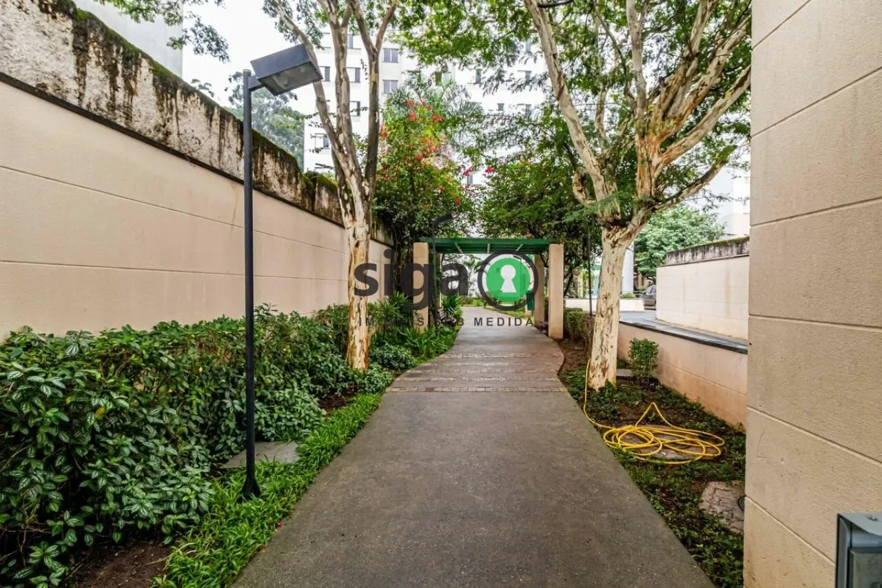 Imagem Apartamento no Jardim Celeste de 2 Quartos com 1 Vaga - 50m² à Venda.
