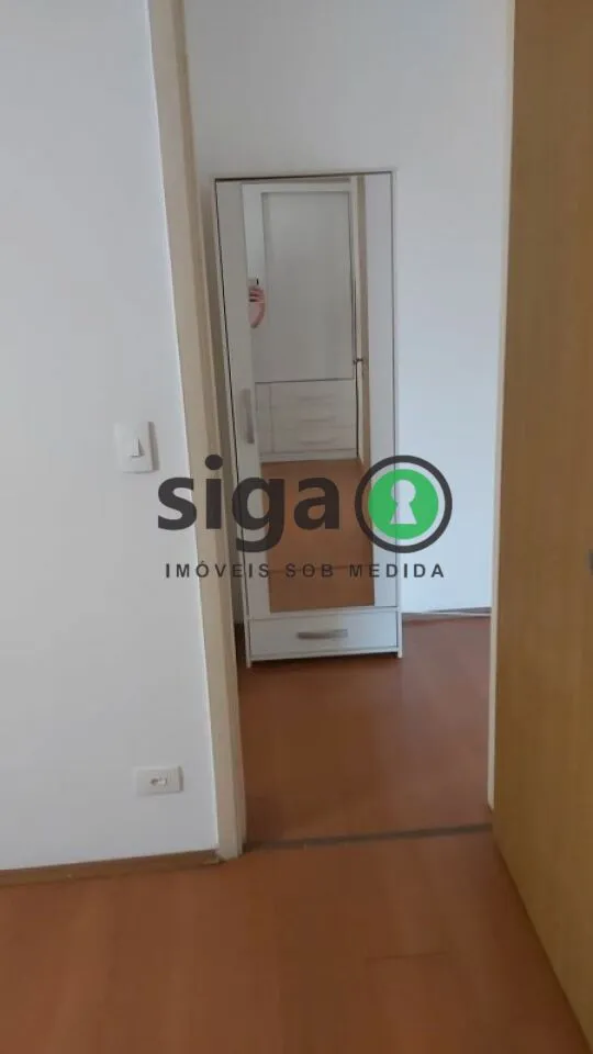Imagem Apartamento á Venda- 45 m² reformado na Vila Crementino!