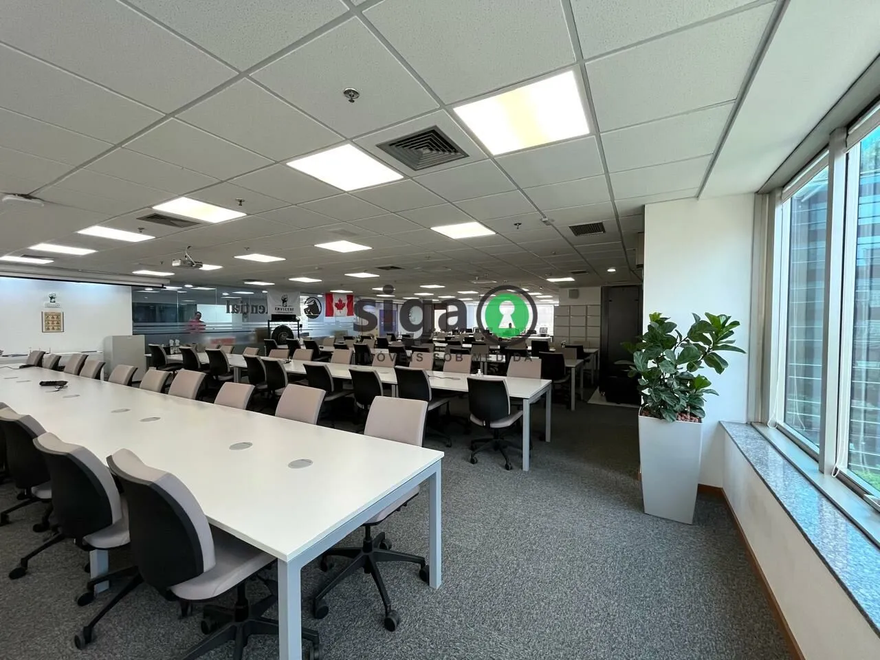 Foto do imóvel CONJUNTO COMERCILA COM 551 M² MOBILIADO PARA LOCAÇÃO NO BROOKLIN