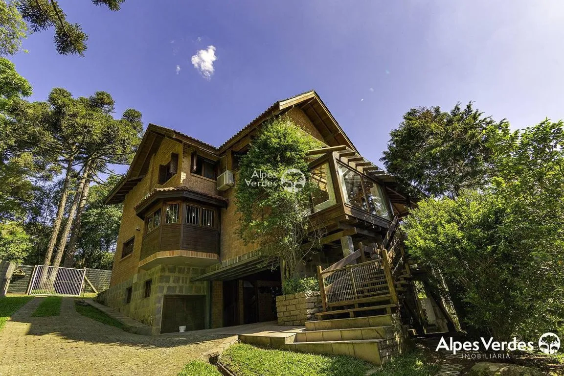 Foto do imóvel Casa à venda em Canela, Vila Suica, com 4 quartos, 357m2