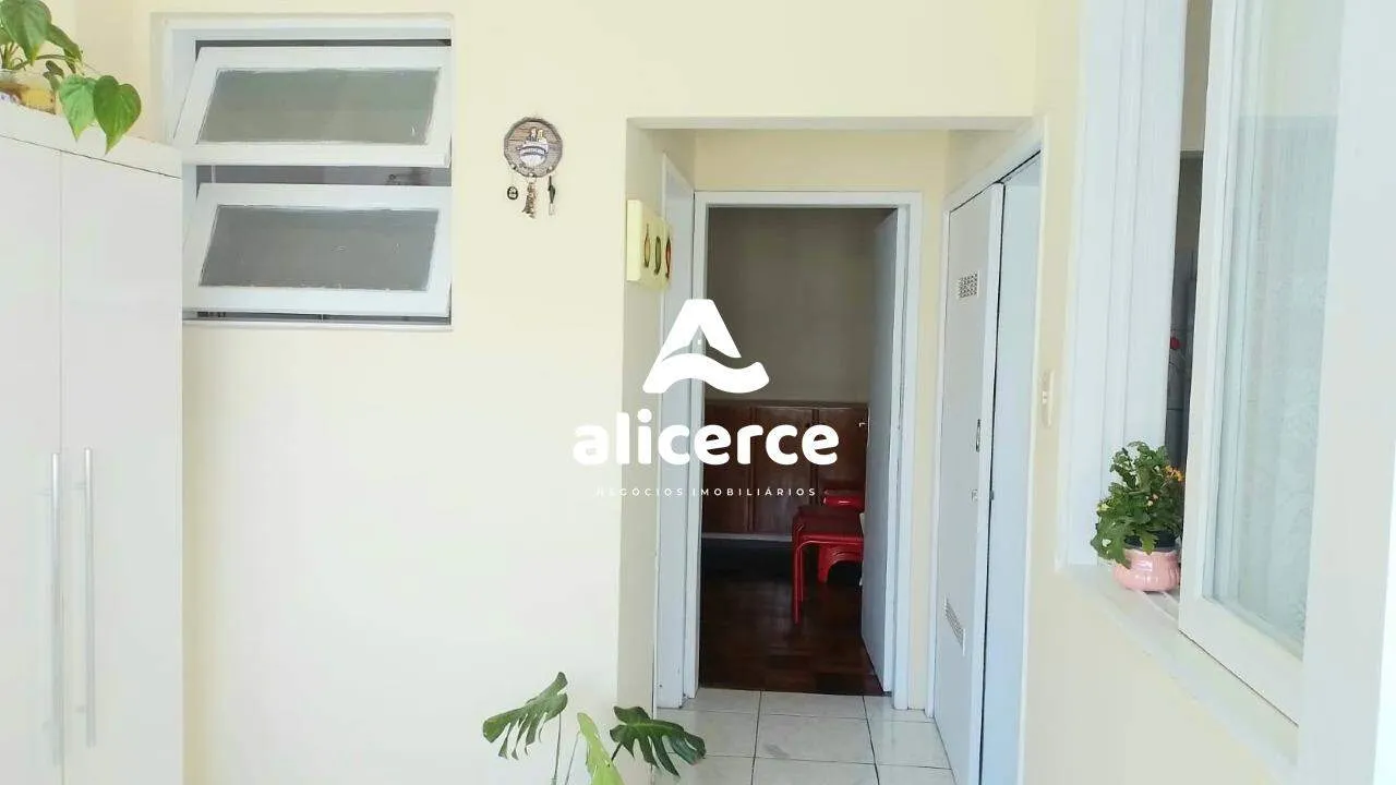Imagem Amplo apartamento de 3 dormitórios no Coração do Estreito
