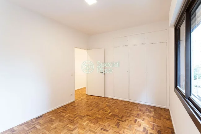 Imagem O Itaim Bibi é ideal para quem deseja morar perto do trabalho, além de ter diversas opções de la...