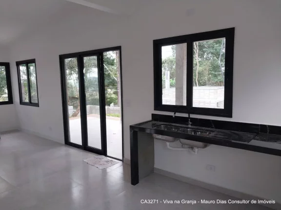 Imagem Casa com 3 dormitórios à venda, 170 m² por R$ 1.250.000,00 - Granja Viana
