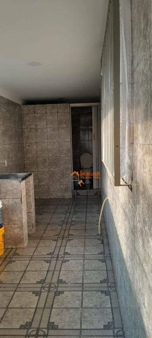 Imagem Casa com 5 dormitórios à venda, 250 m² por R$ 800.000,00 - Cidade Serodio - Guarulhos/SP