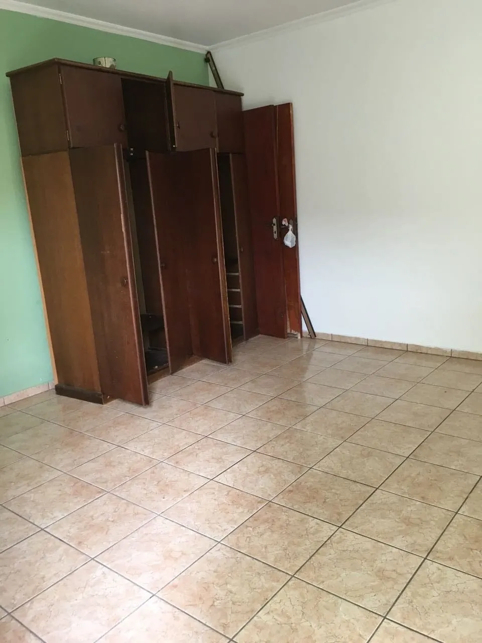 Imagem Casa à venda 3 Quartos, 1 Suite, 3 Vagas, 219M², Santana, Pindamonhangaba - SP