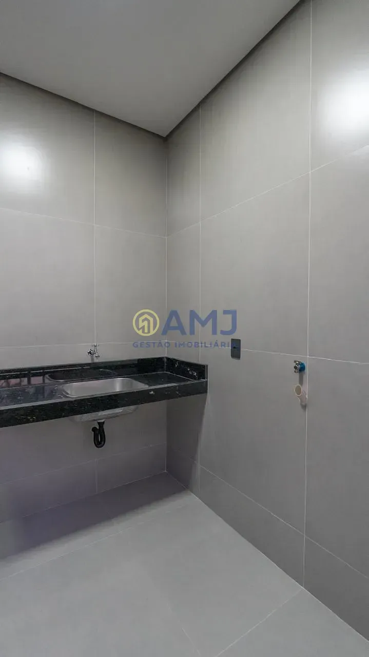 Imagem Casa Térrea à Venda no Condomínio Parqville Jacarandá - Aparecida de Goiânia/GO