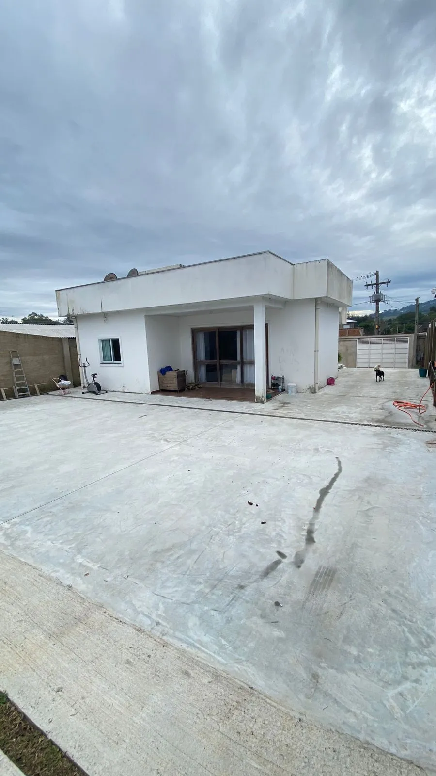 Imagem Casa - 175 m², 3 dormitórios, 2 vagas de garagem, Belém Velho, Porto Alegre