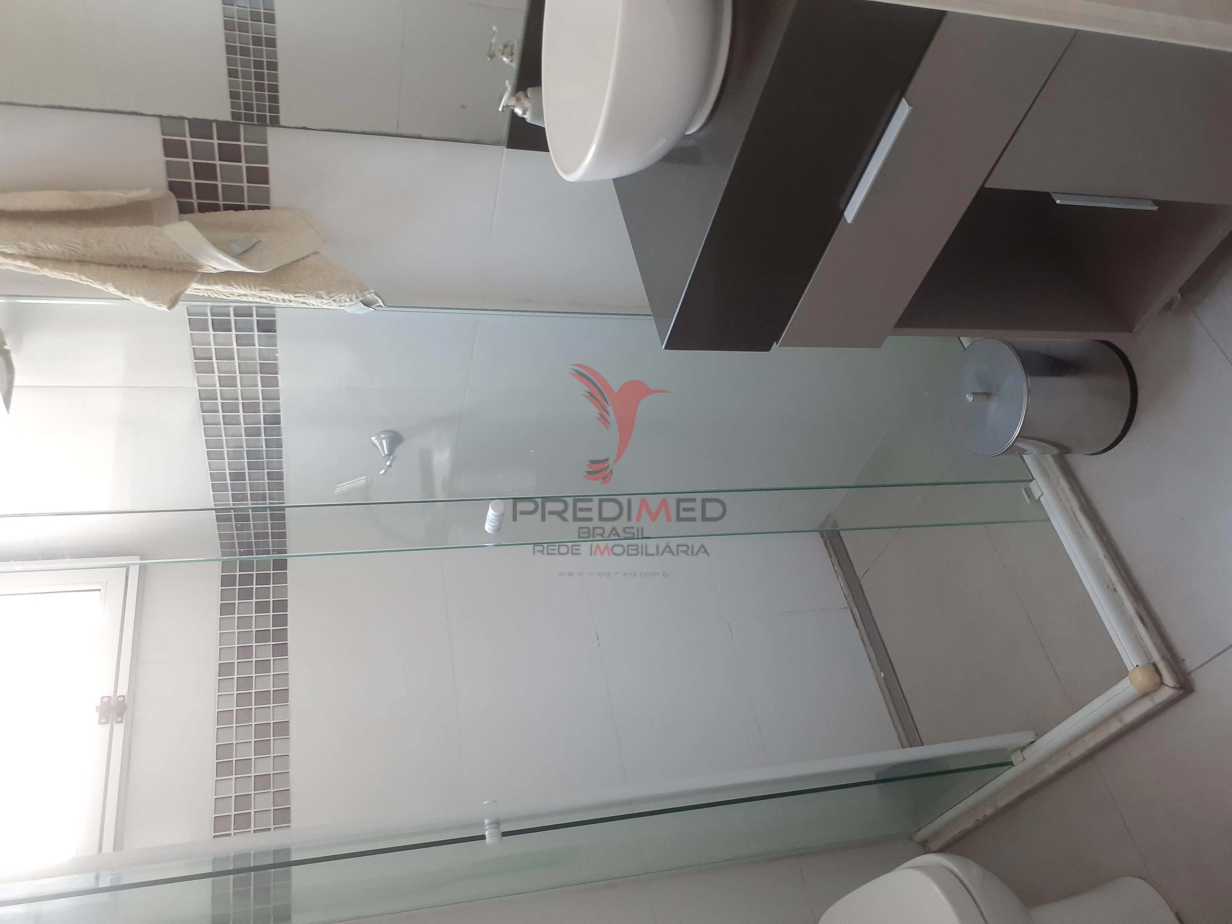 Imagem CASA NO MORADAS CLUB, IMPECÁVEL, ACABAMENTO EM ALTO PADRÃO, VALE A PENA CONHECER
